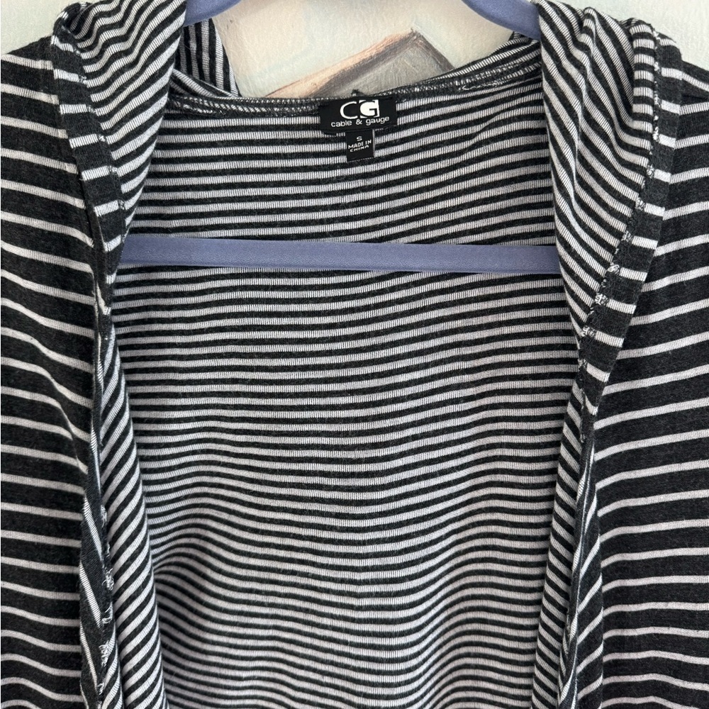 CABLE & GAUGE Striped Hooded Open Cardigan Thumb Holes Gray Size Small - Picture 6 of 8